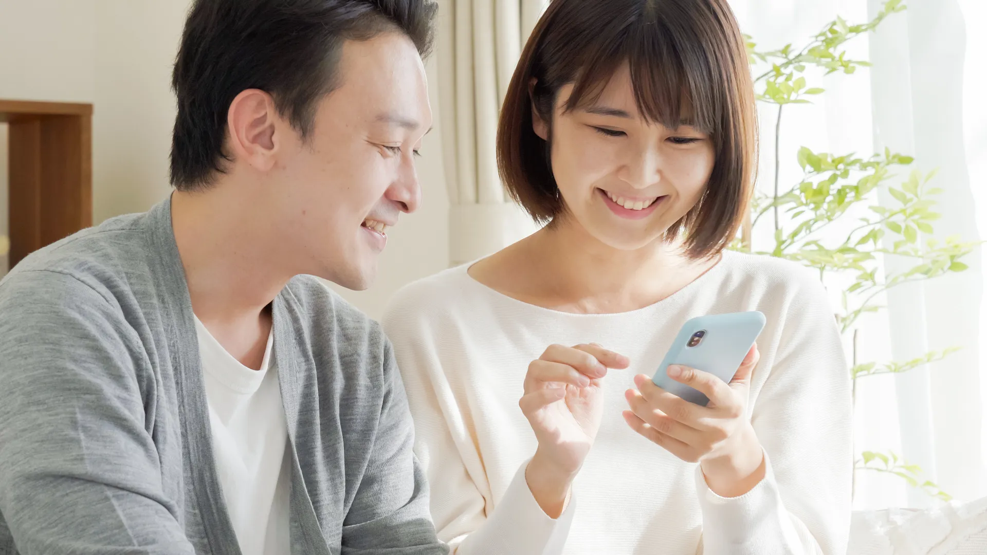 AT&T 무선 및 홈 인터넷과 함께 연간 $550 이상 절약하세요