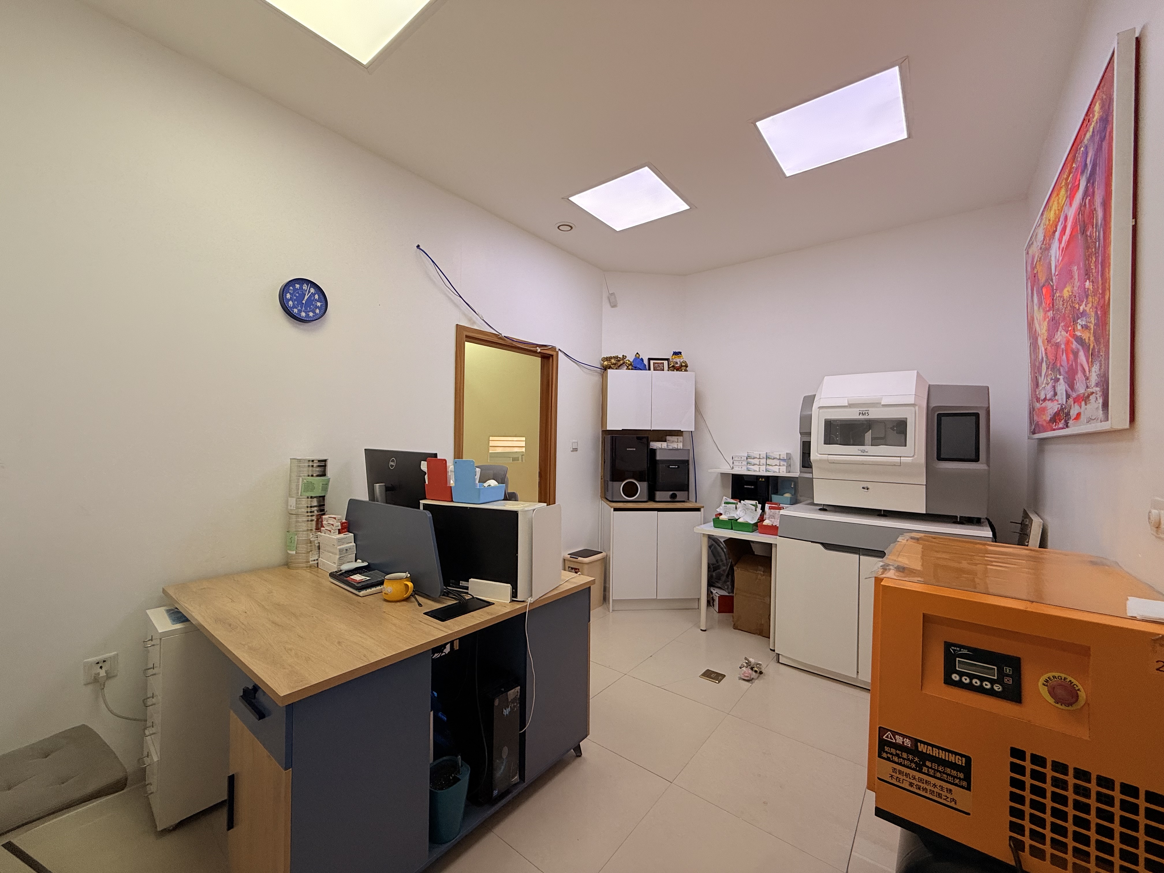 150m² retail space for sale — 5