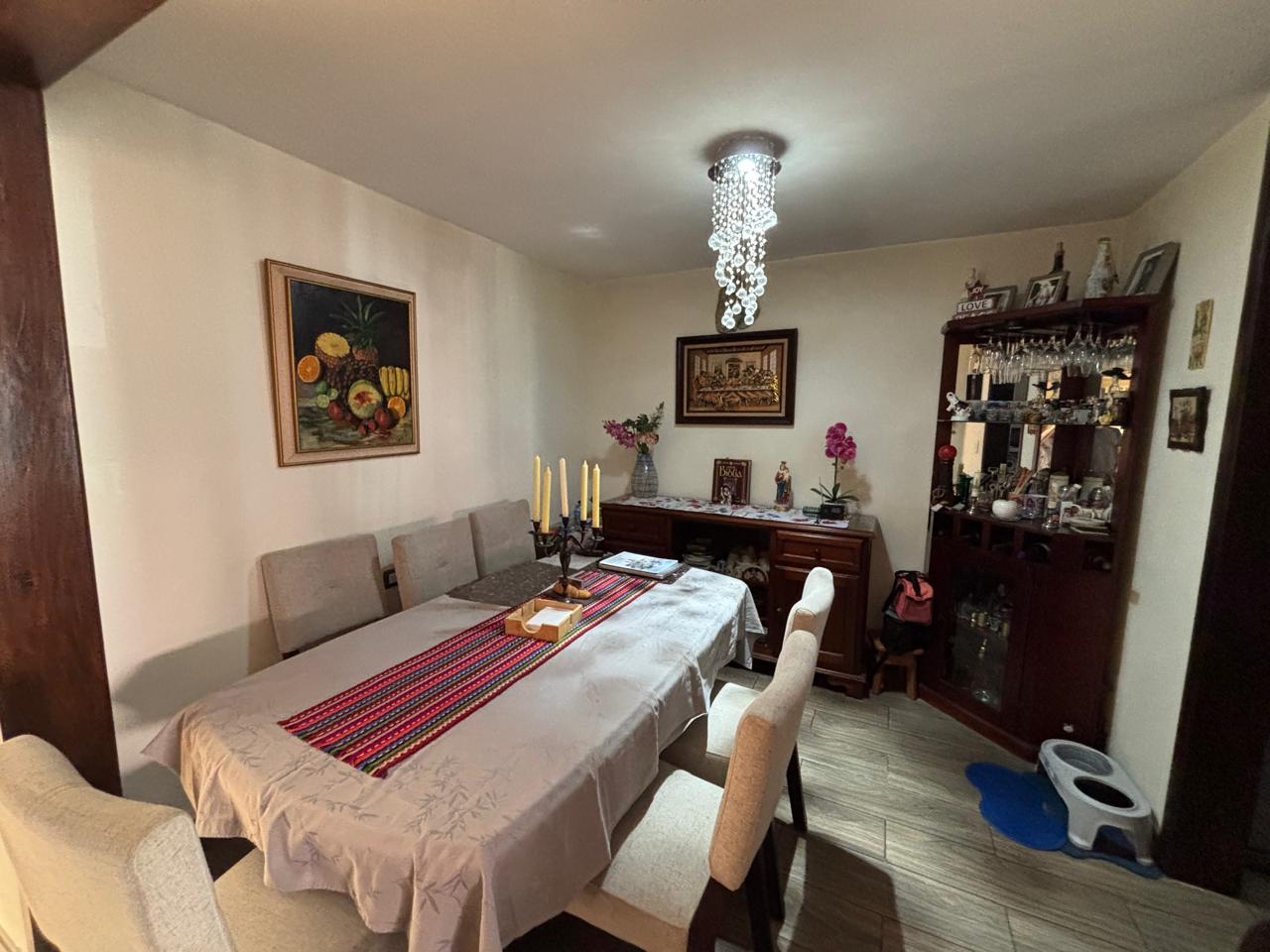Casa de 3 Niveles en Colinas de Monte María Sur - Image 3
