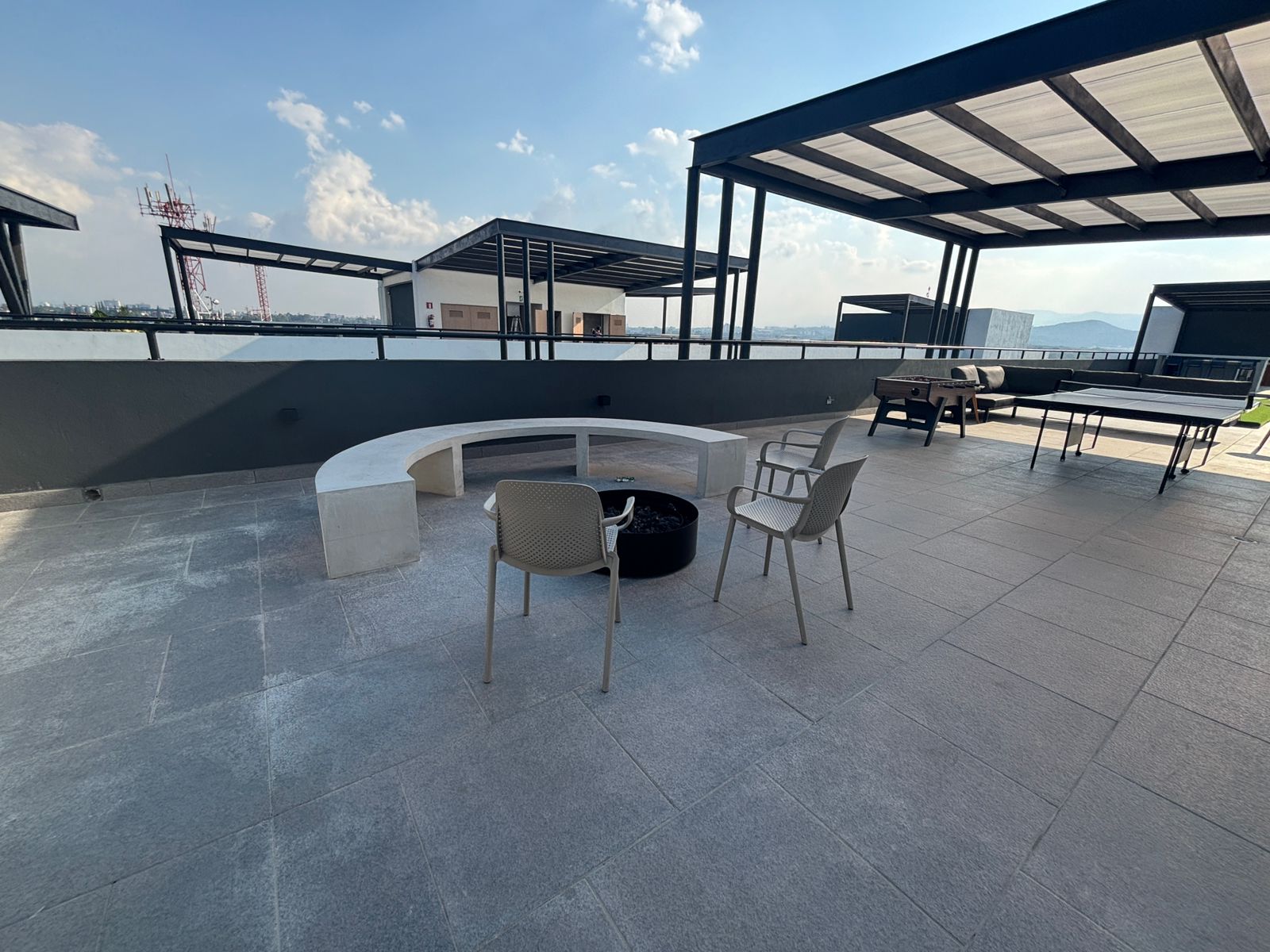Este hermoso apartamento ubicado en Vertical El Zapote te ofrece: - Miniatura 11