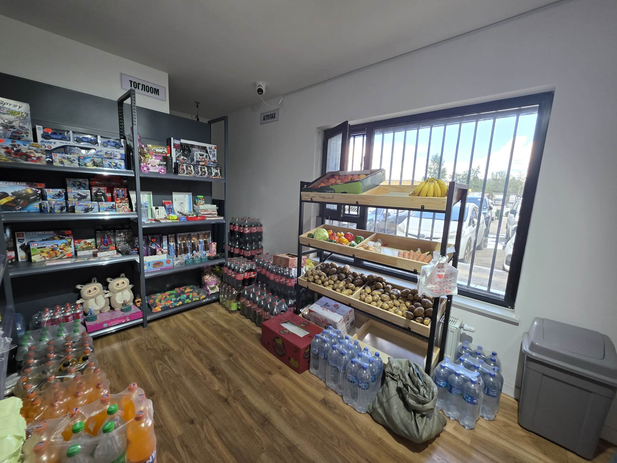 73m² retail space for sale — 6