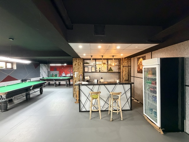 198m² apartment for sale — 2