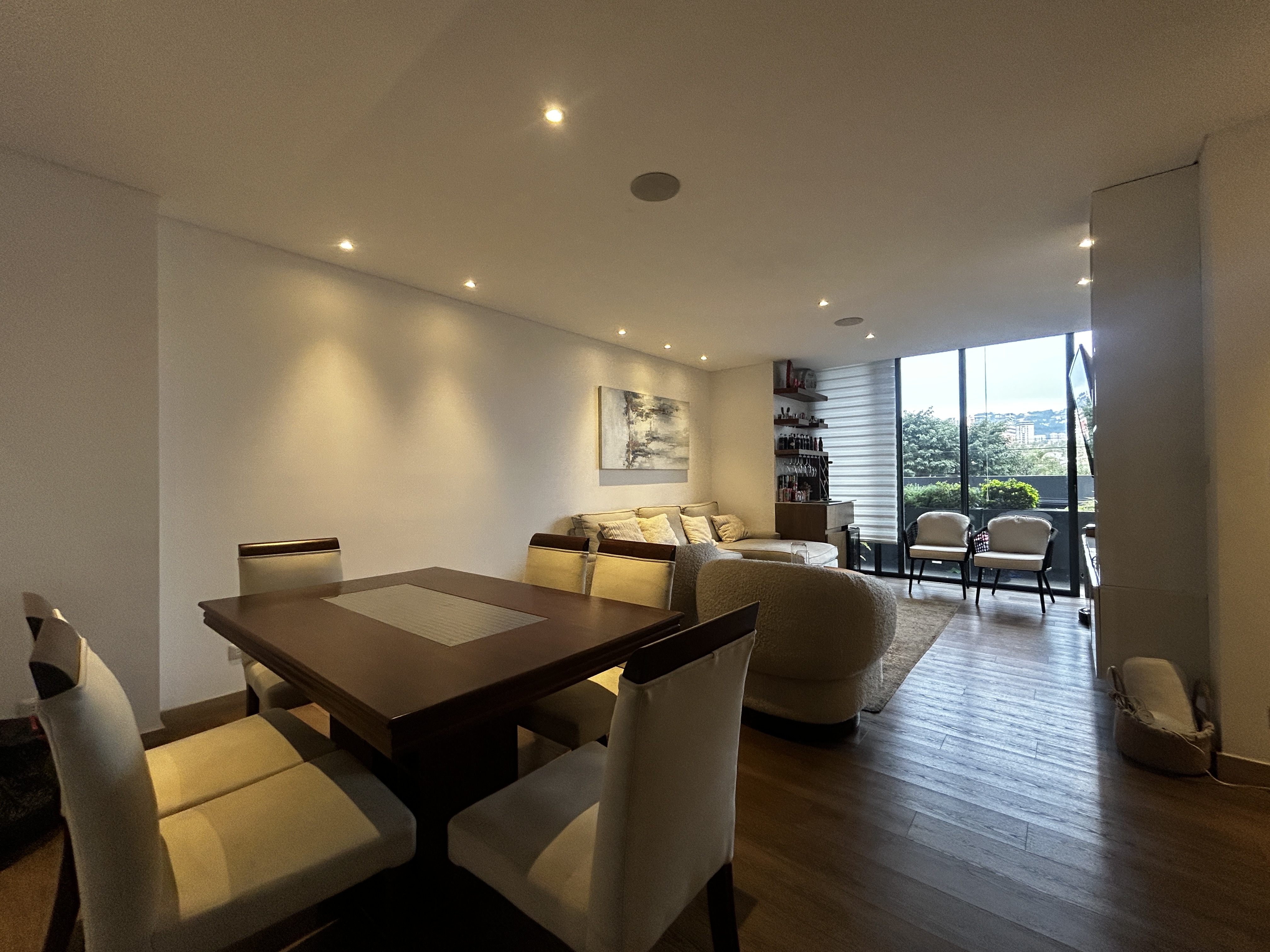 Metraje Total (150 m²):