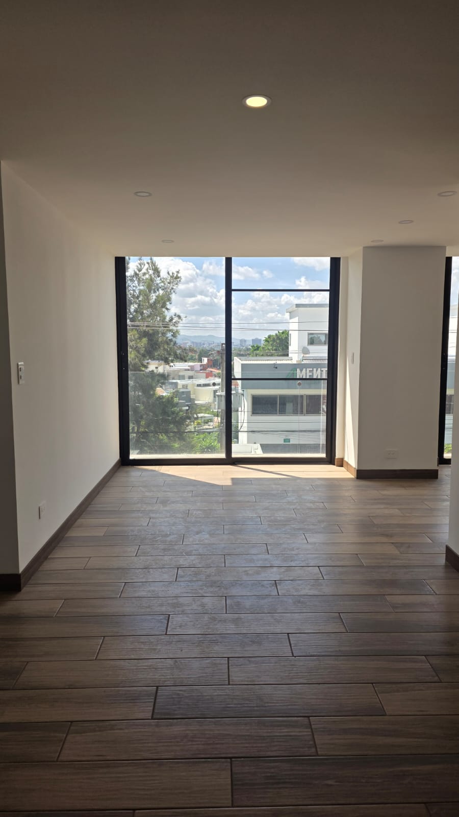 EXCLUSIVO APARTAMENTO EN VENTA | BOUTIQUE PRIVÉ, ZONA 15 - Miniatura 7