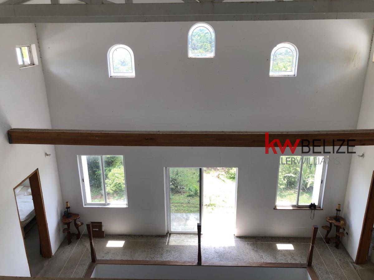 #Coastal Road Home on 224 Acres near the Southern Lagoon Manatee-Gales Point Belize District