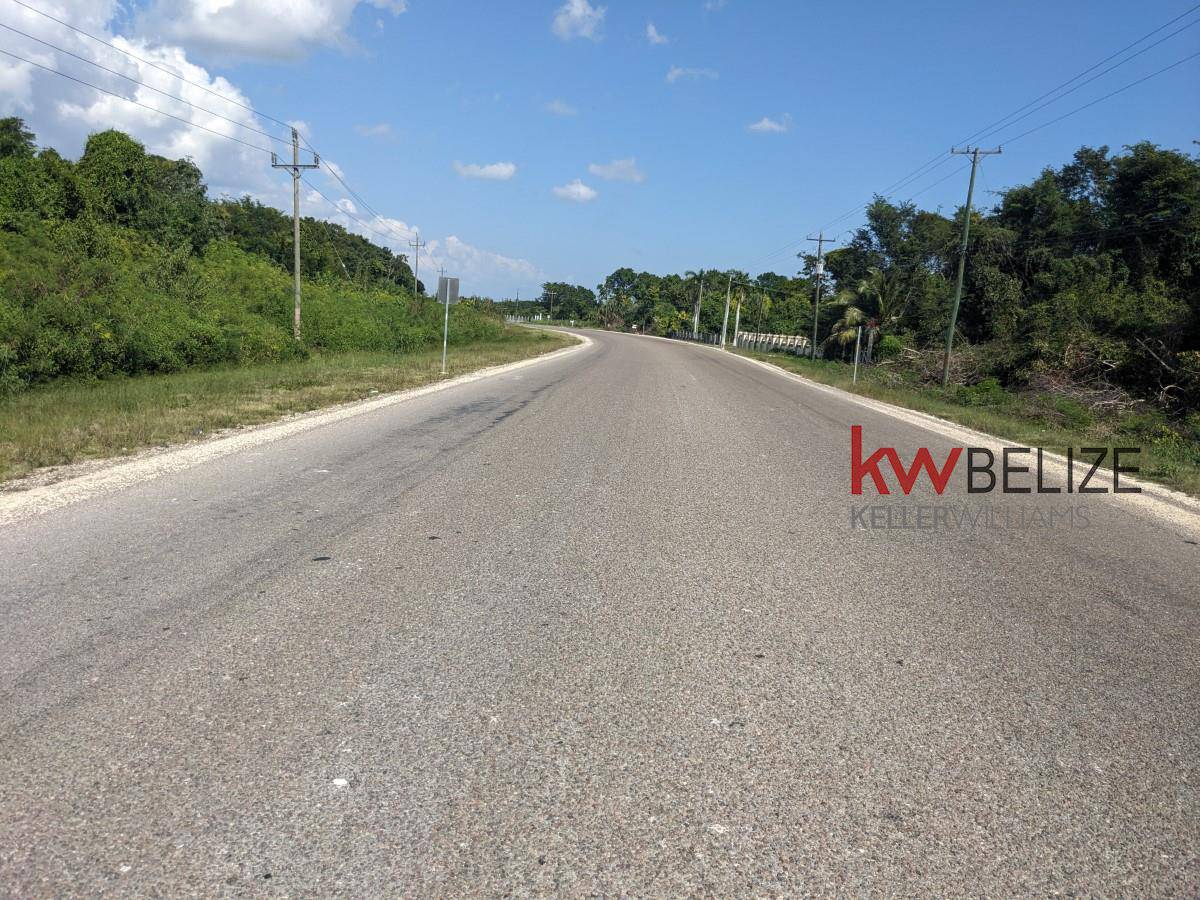 #Lagoon Front Property on Northern Highway Corozal Corozal Corozal District
