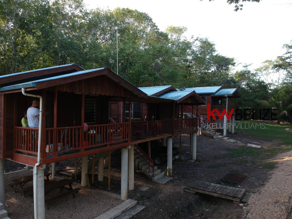 #Six Cabins on 4 acres in Santa Elena Cayo Santa Elena Cayo District