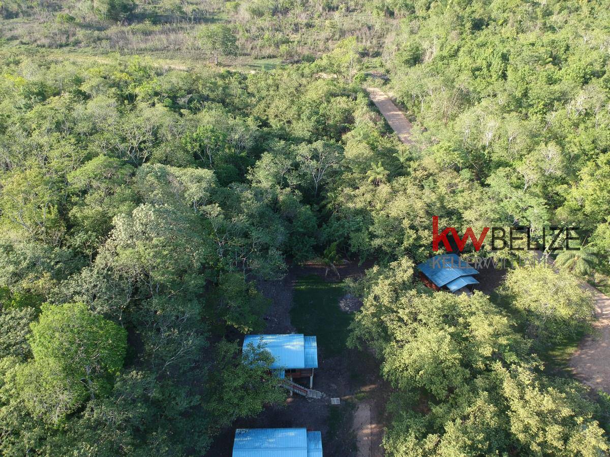 #Six Cabins on 4 acres in Santa Elena Cayo Santa Elena Cayo District