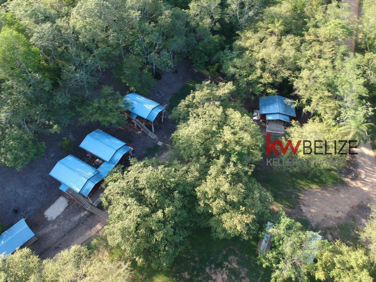 #Six Cabins on 4 acres in Santa Elena Cayo Santa Elena Cayo District