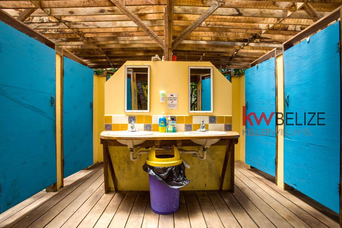 #Belize Turn-Key Backpacker Hostel for Sale in Hopkins #Belize Turn-Key Backpacker Hostel for Sale in Hopkins Hopkins Stann Creek District