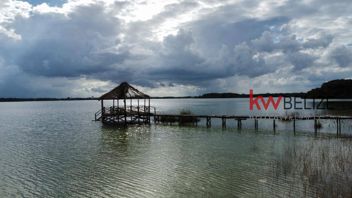 Stunning Property with 2000 Feet Lake Frontage Orange Walk Town Orange Walk District
