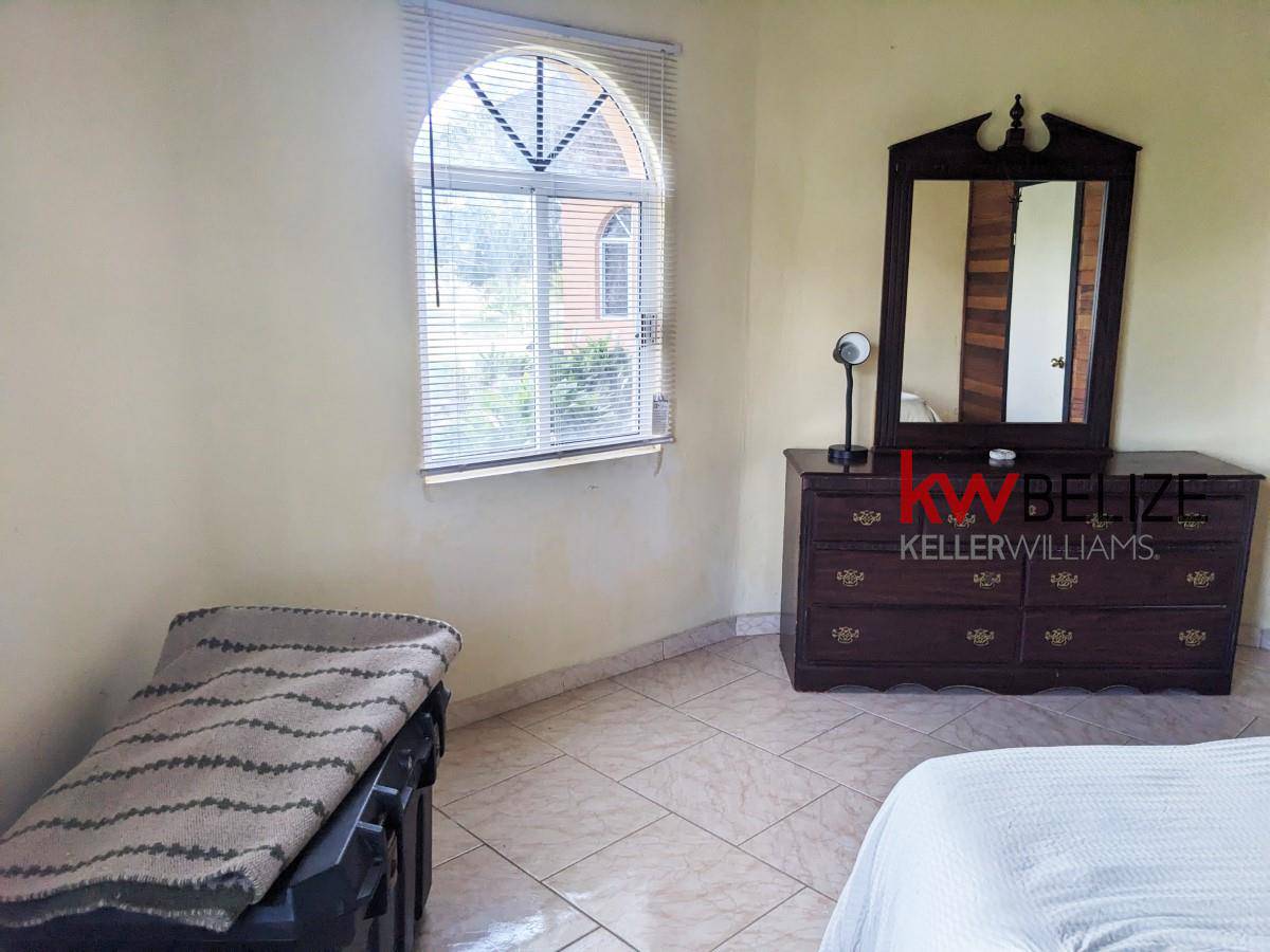 Stunning Property with 2000 Feet Lake Frontage Orange Walk Town Orange Walk District
