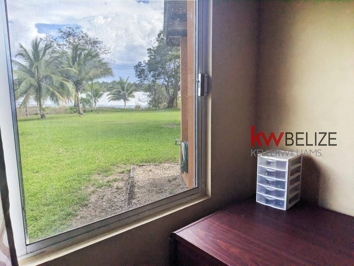Stunning Property with 2000 Feet Lake Frontage Orange Walk Town Orange Walk District