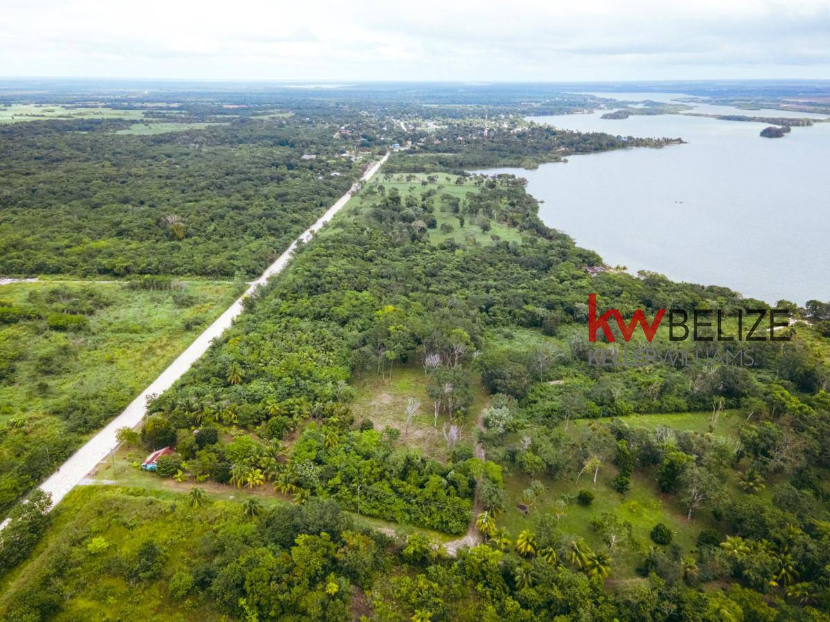 #Belize Lot Near Progresso Lagoon Progresso Corozal District