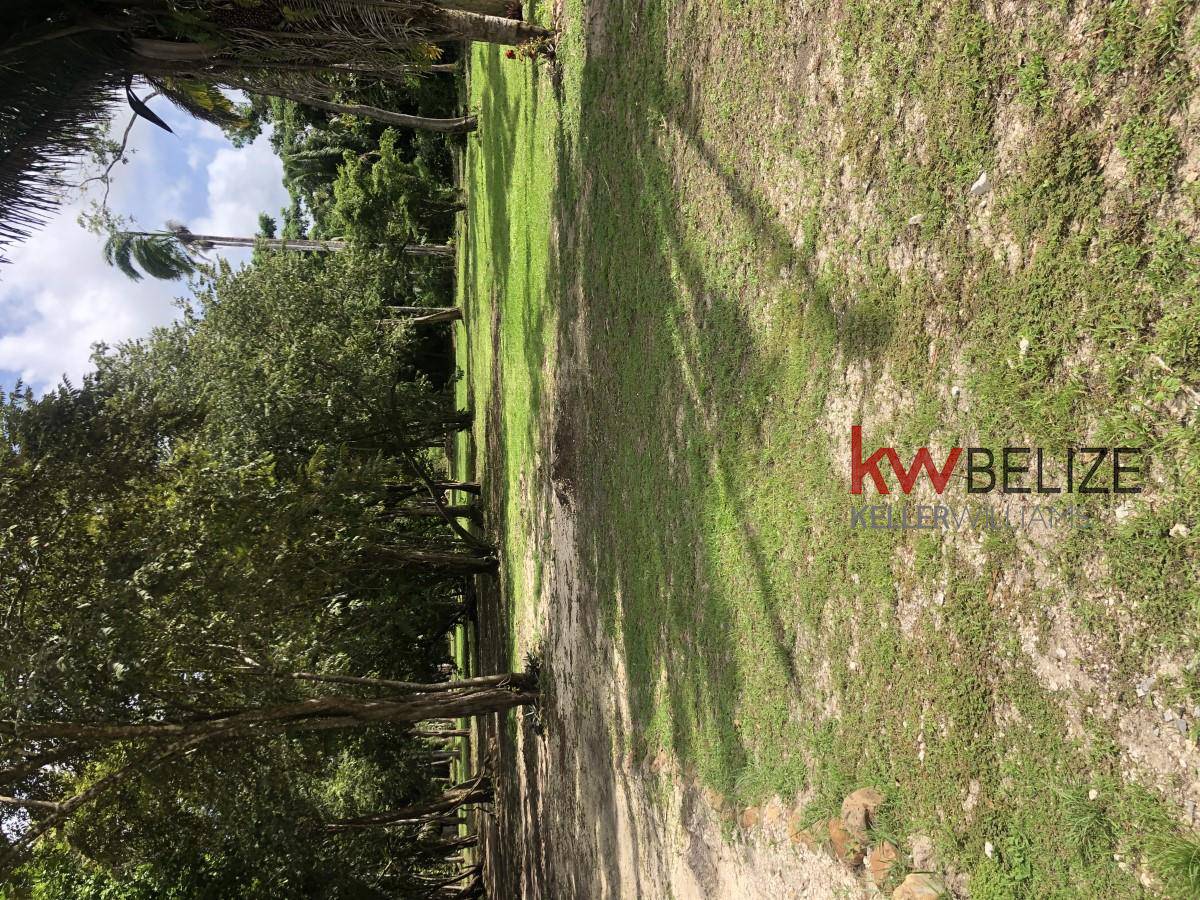 #Stunning Property with 1500 Feet of Riverfront Belize City Belize District