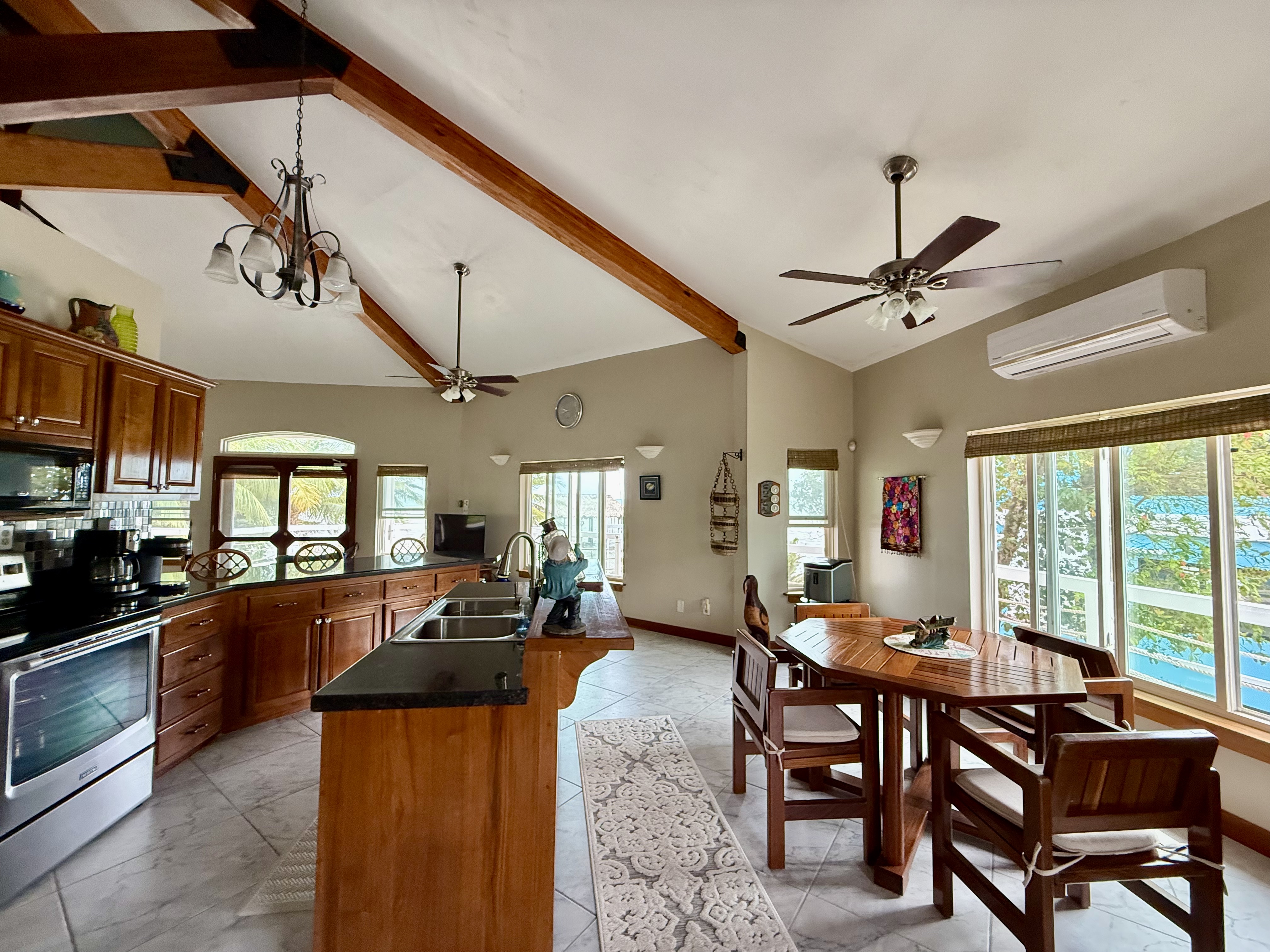 143 Placencia Road Placencia Stann Creek District