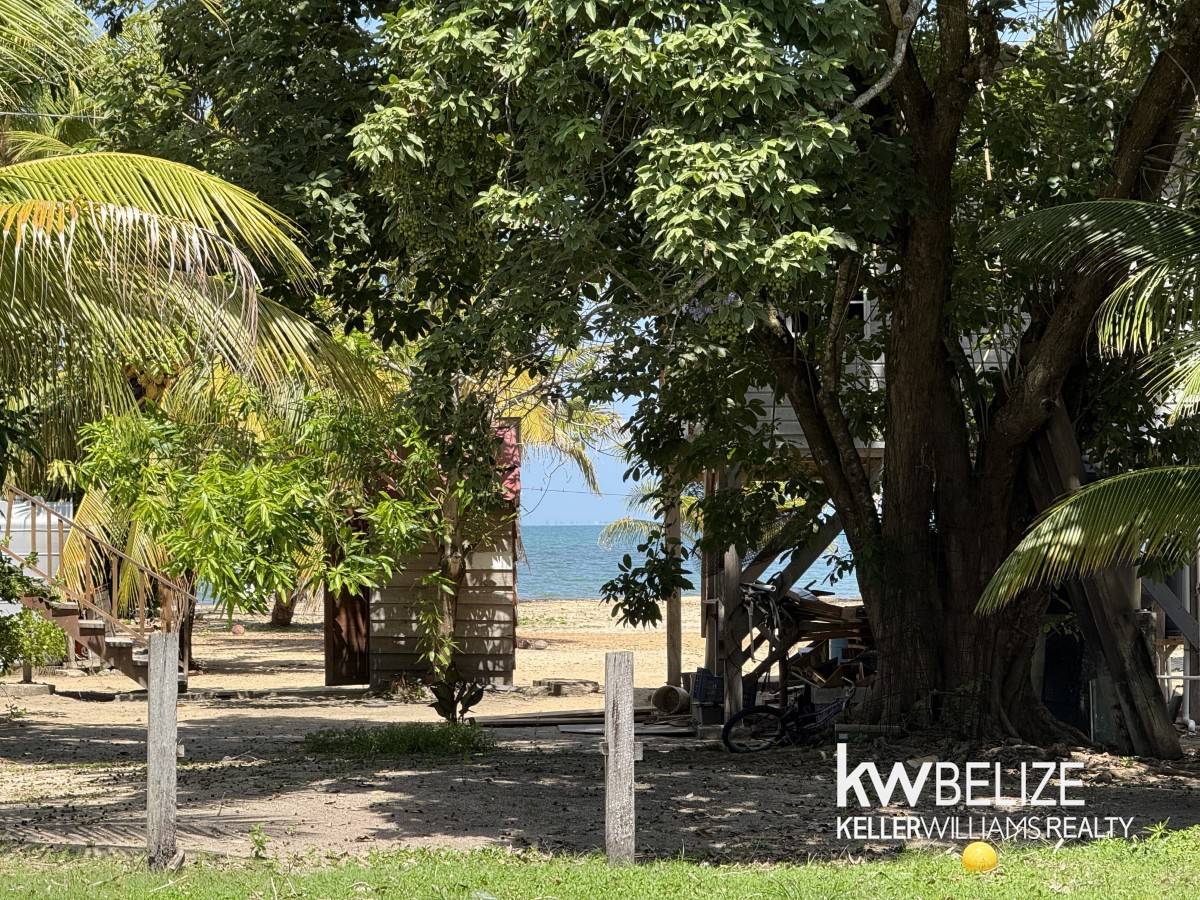 42 Placencia Road Riversdale Stann Creek District