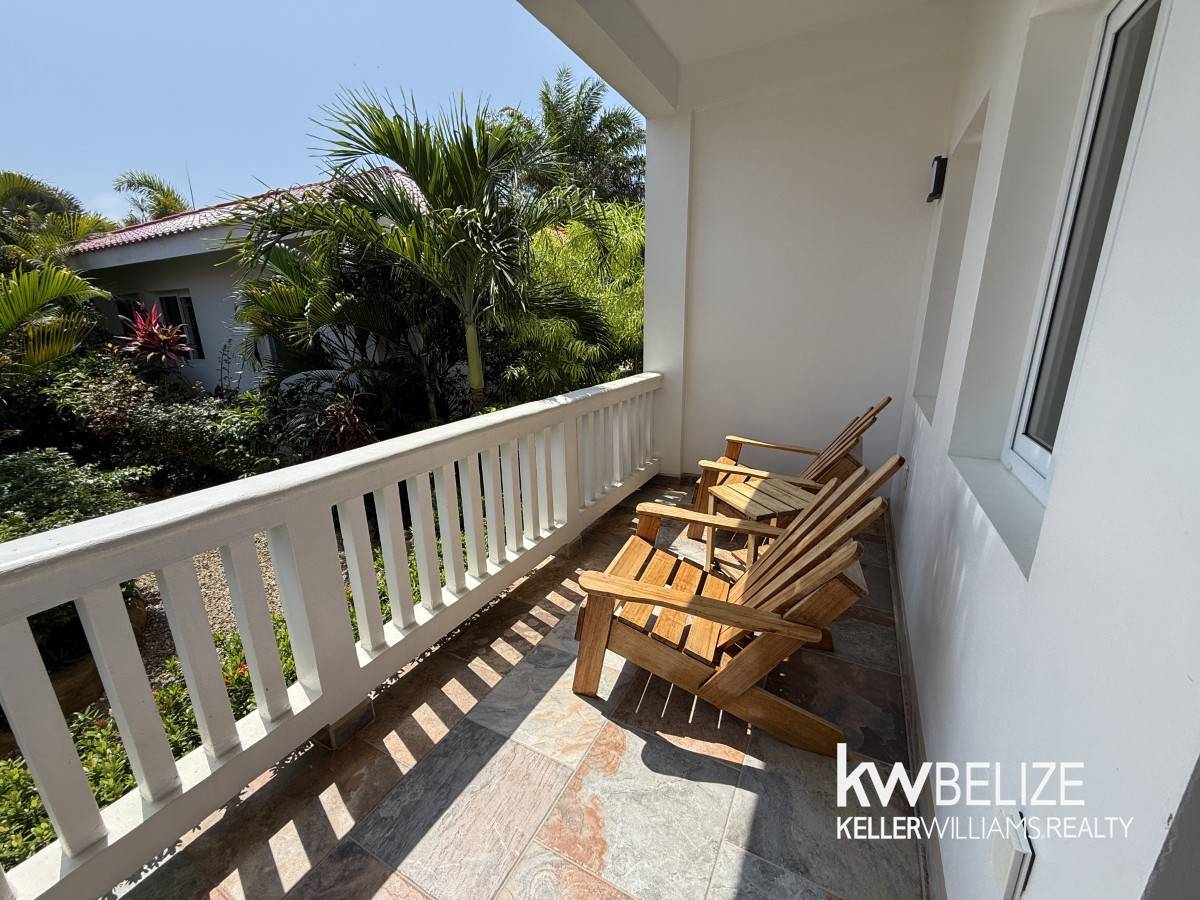 2044 Placencia Road Placencia Stann Creek District