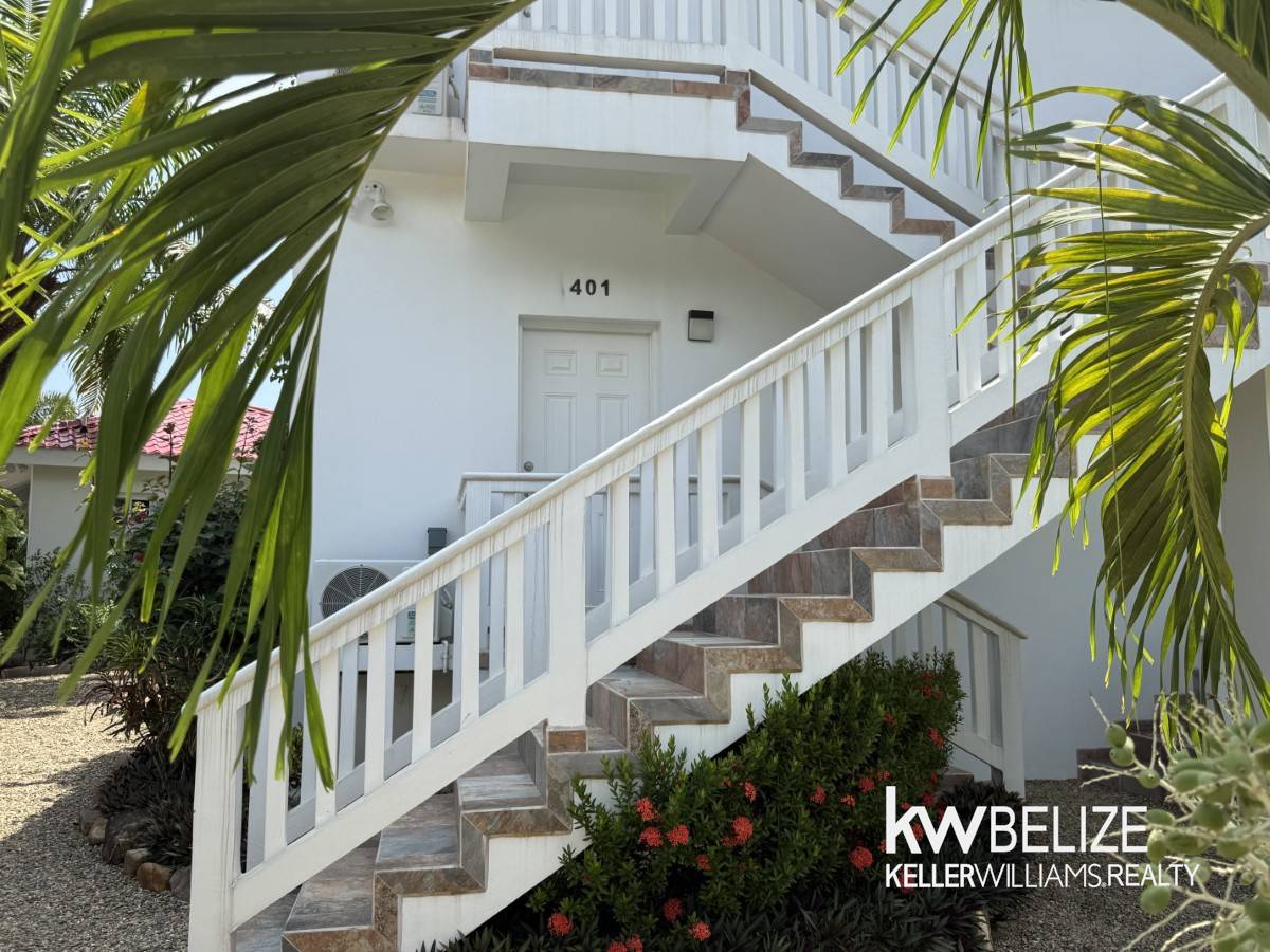 2044 Placencia Road Placencia Stann Creek District