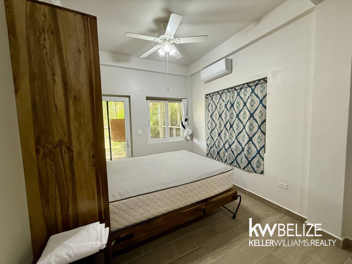 1152 Placencia Road Placencia Stann Creek District