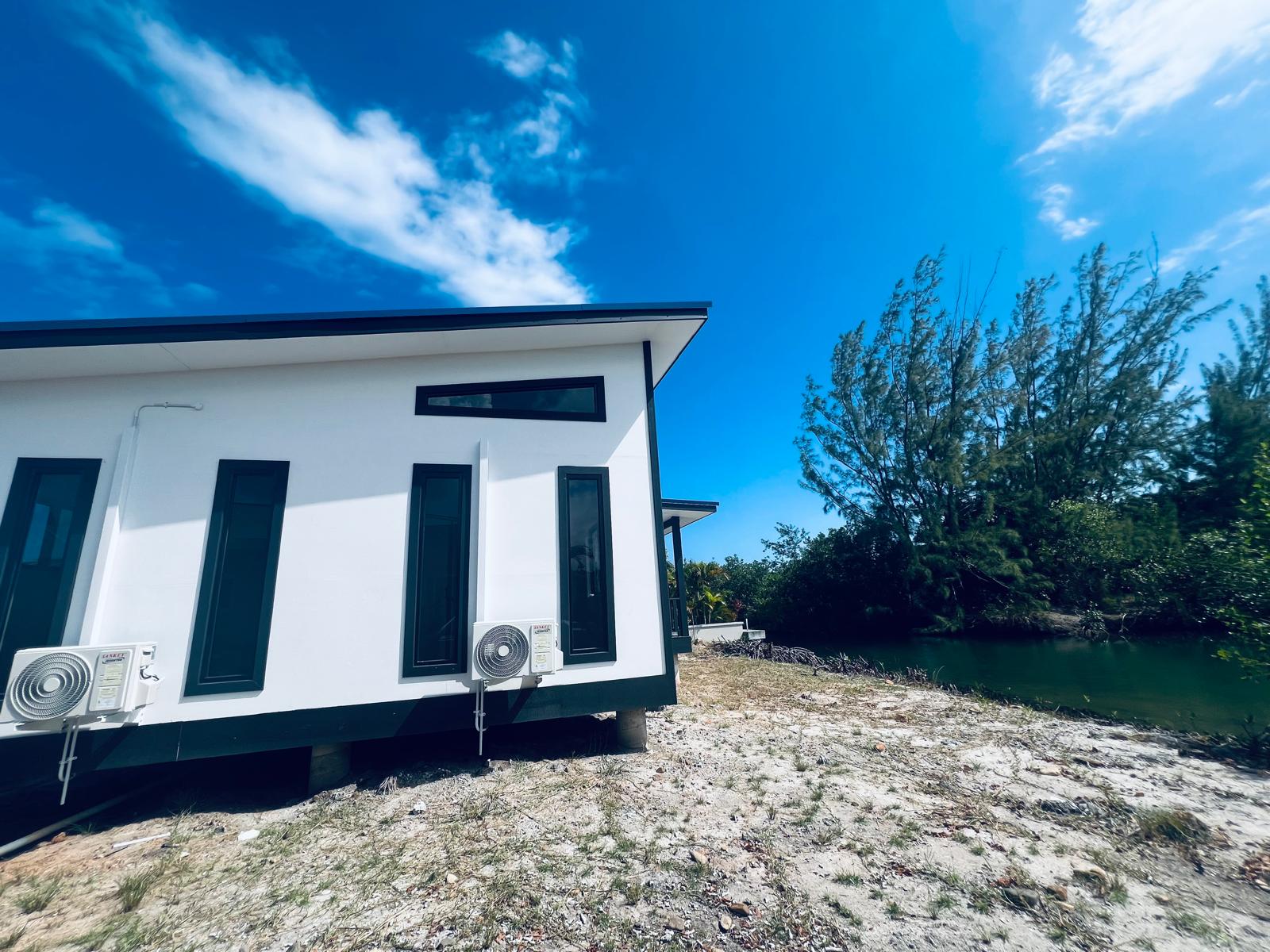 36-2718 Peninsula Club Placencia Village Stann Creek