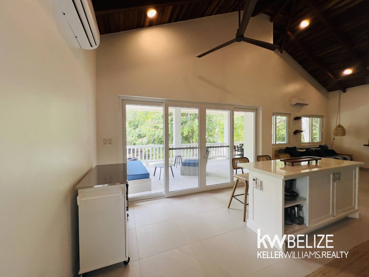 Lot 3705 Placencia Peninsula Stann Creek