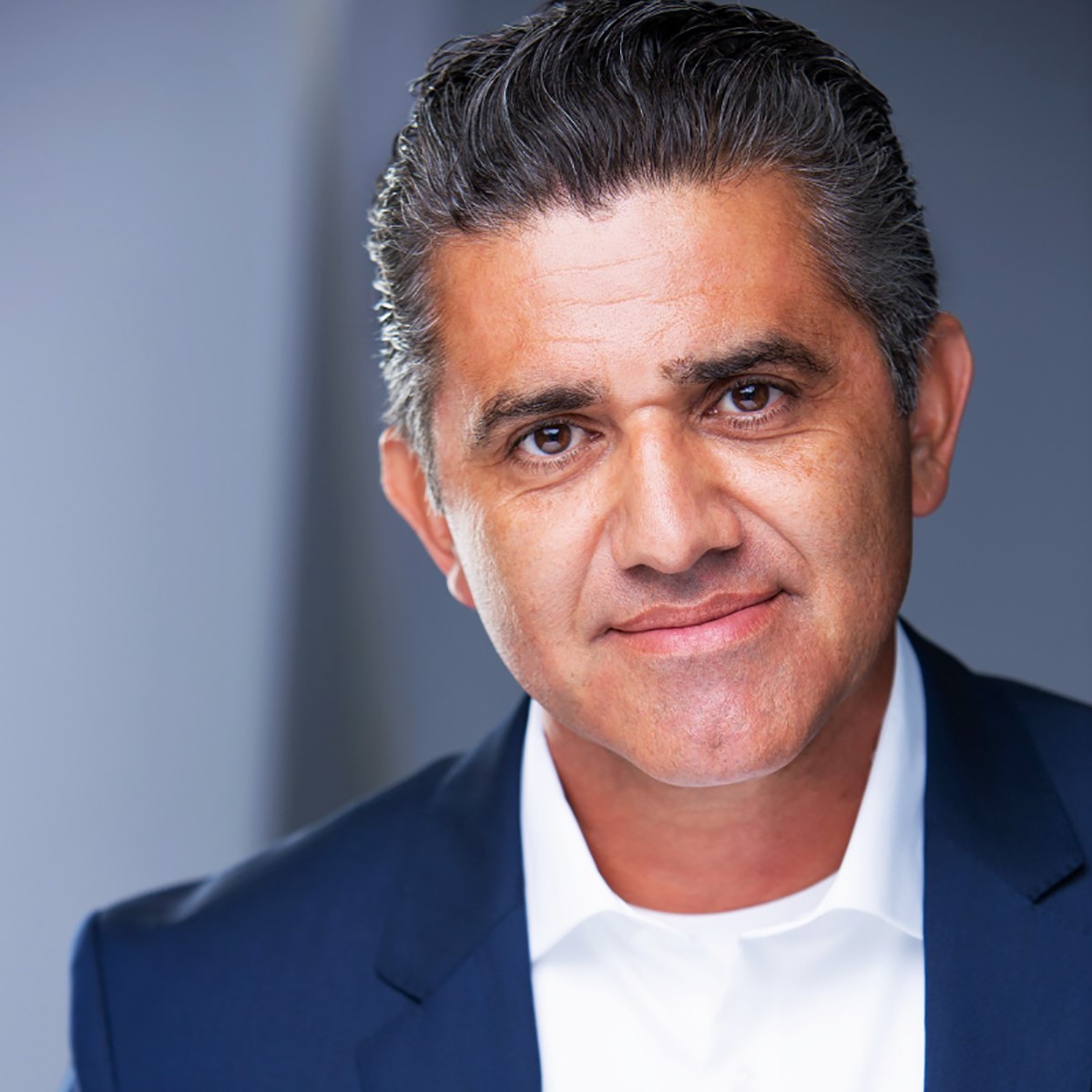 Carlos Alvarado Realty