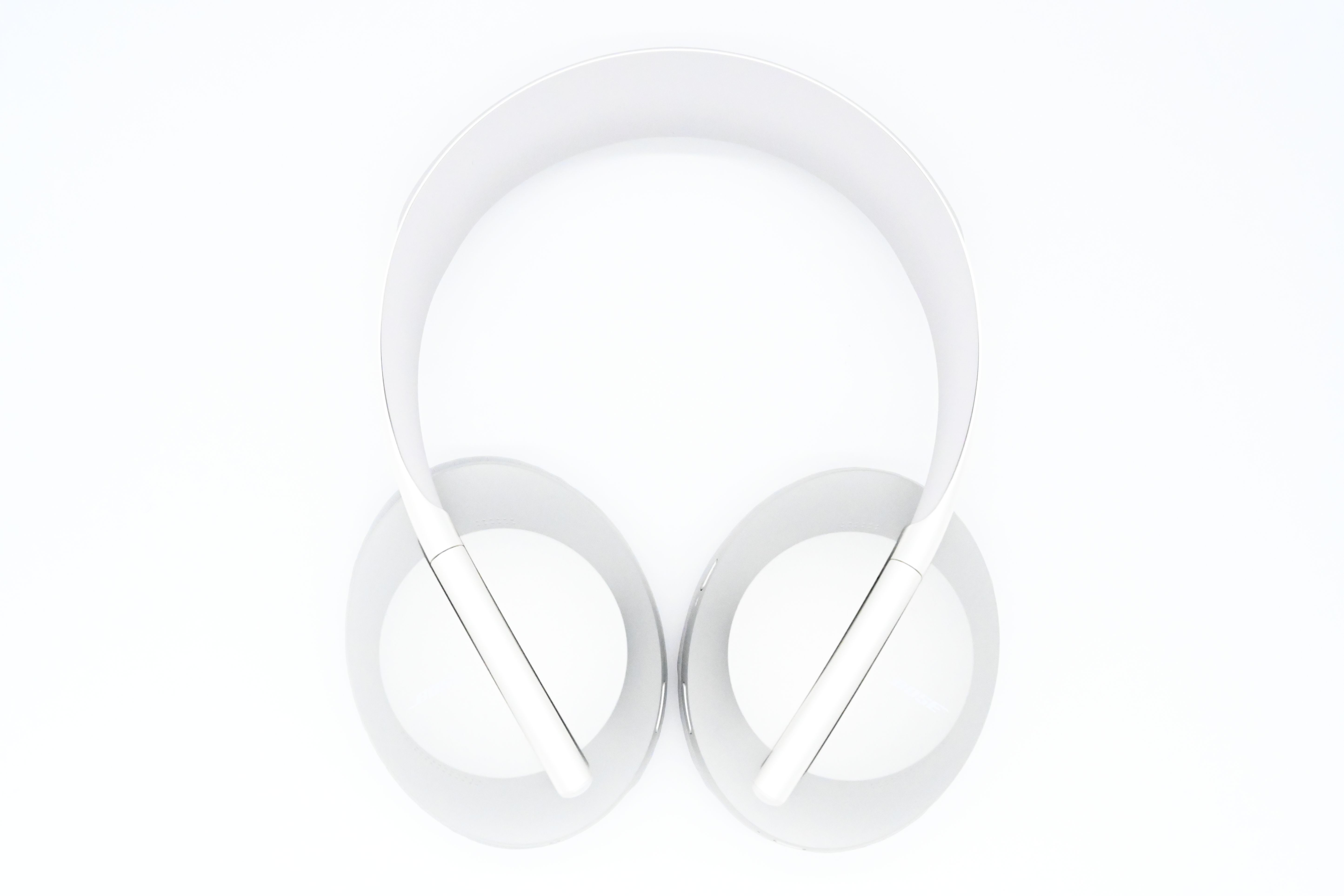 BOSE Noise Cancelling Headphones 700 Luxe Silver | オーディオ