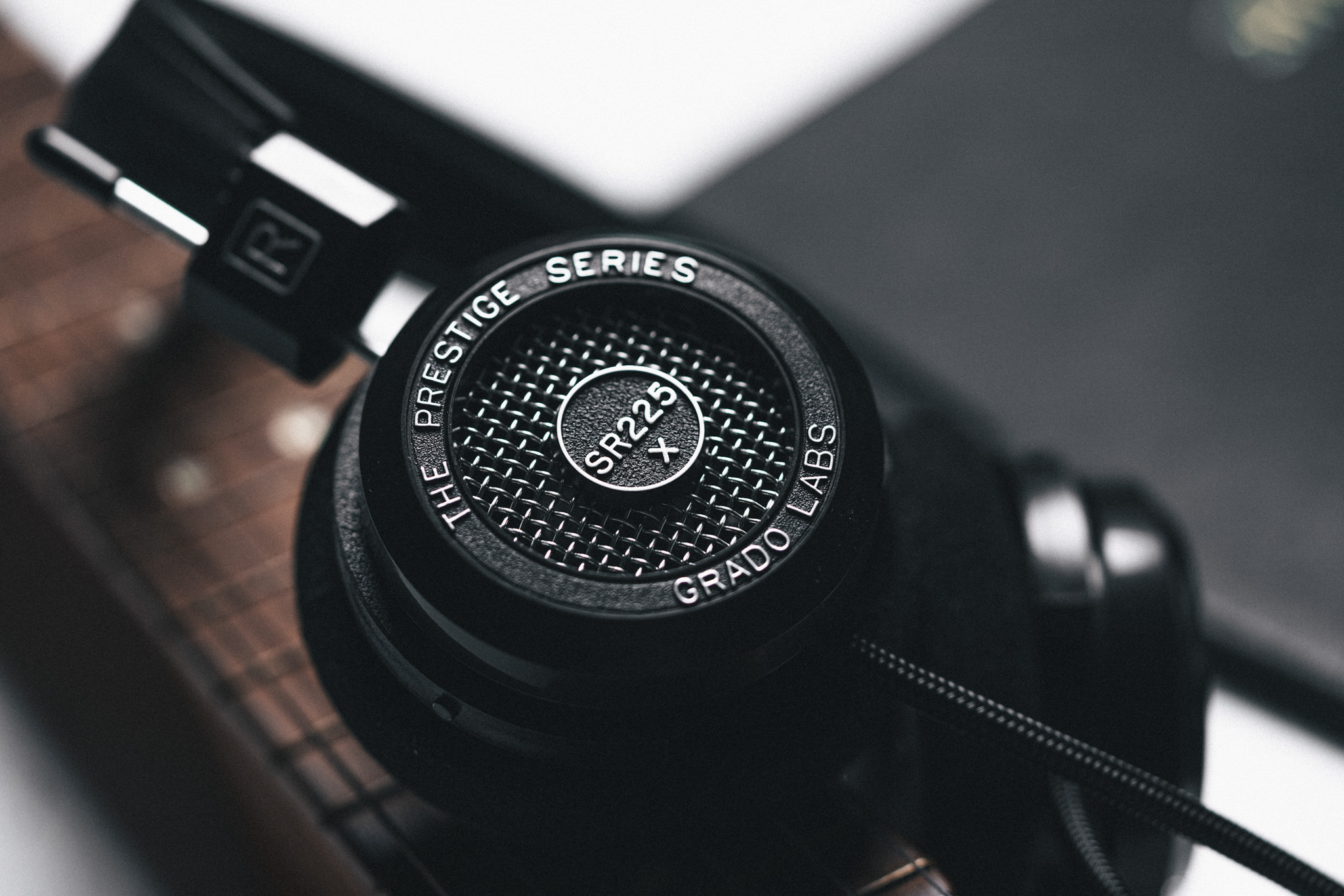 GRADO SR225X | オーディオサブスク ONZO