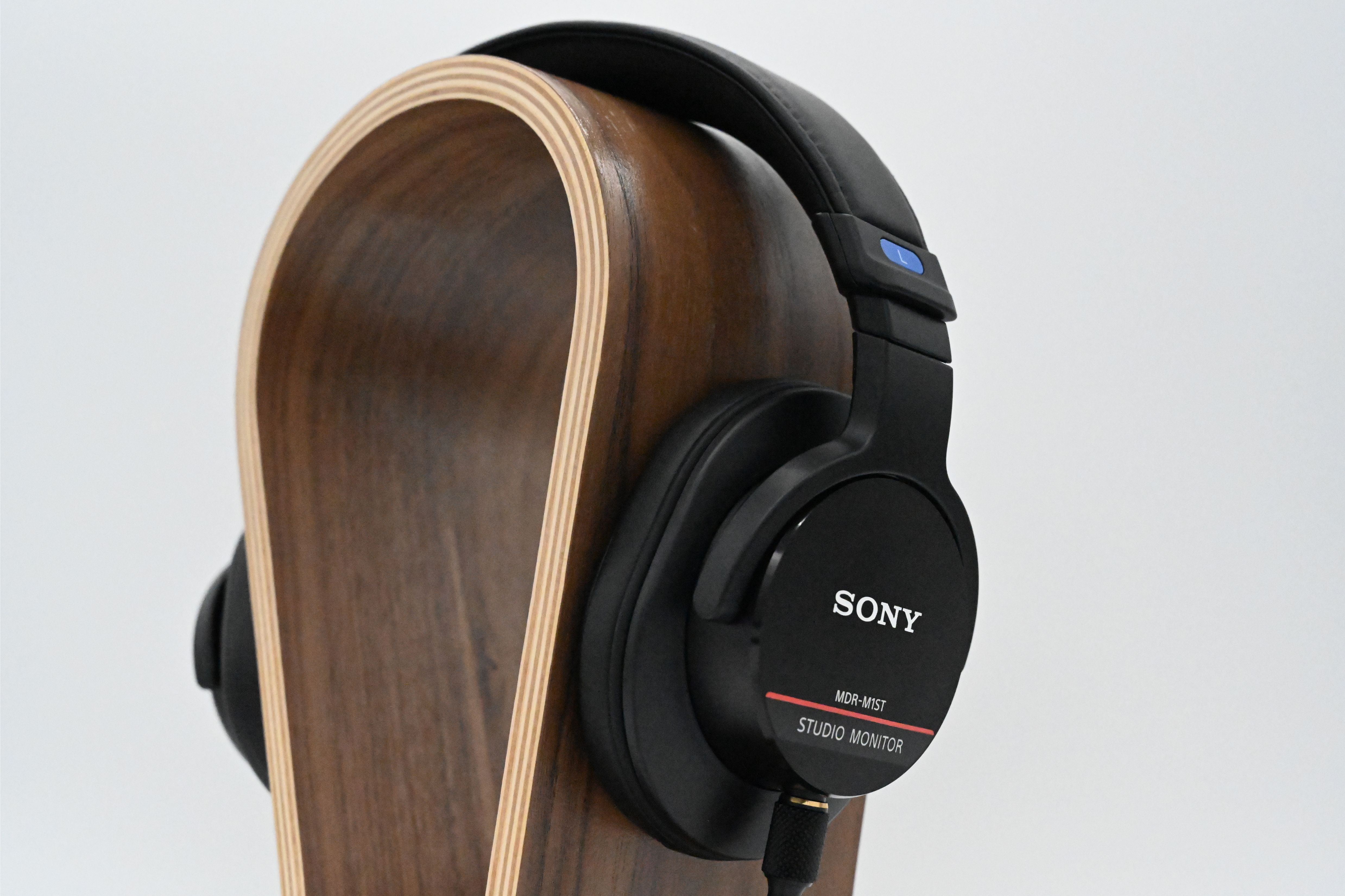 SONY MDR-M1ST | オーディオサブスク ONZO