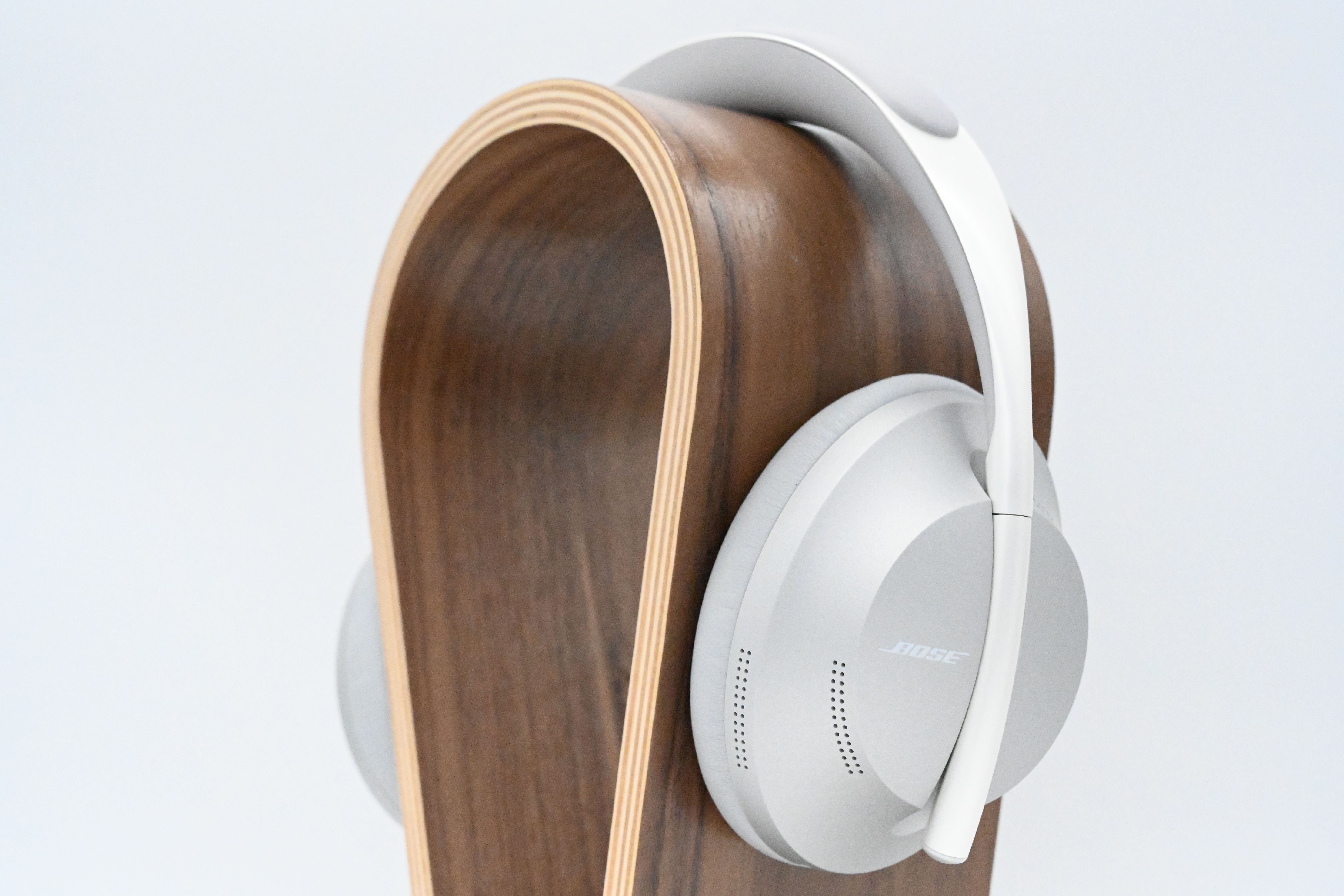 BOSE Noise Cancelling Headphones 700 Luxe Silver | オーディオ