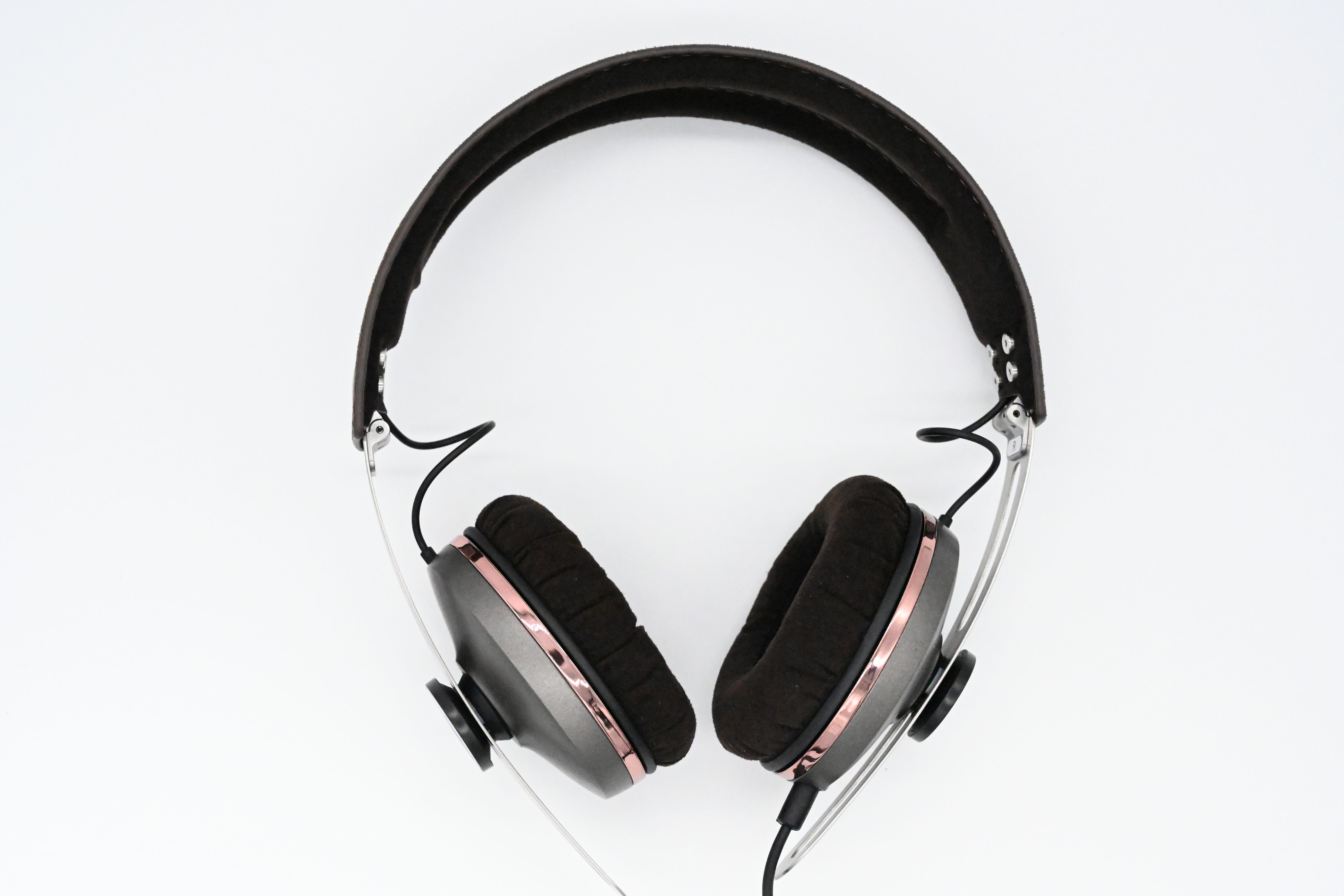 SENNHEISER MOMENTUM On-Ear i Brown | オーディオサブスク ONZO