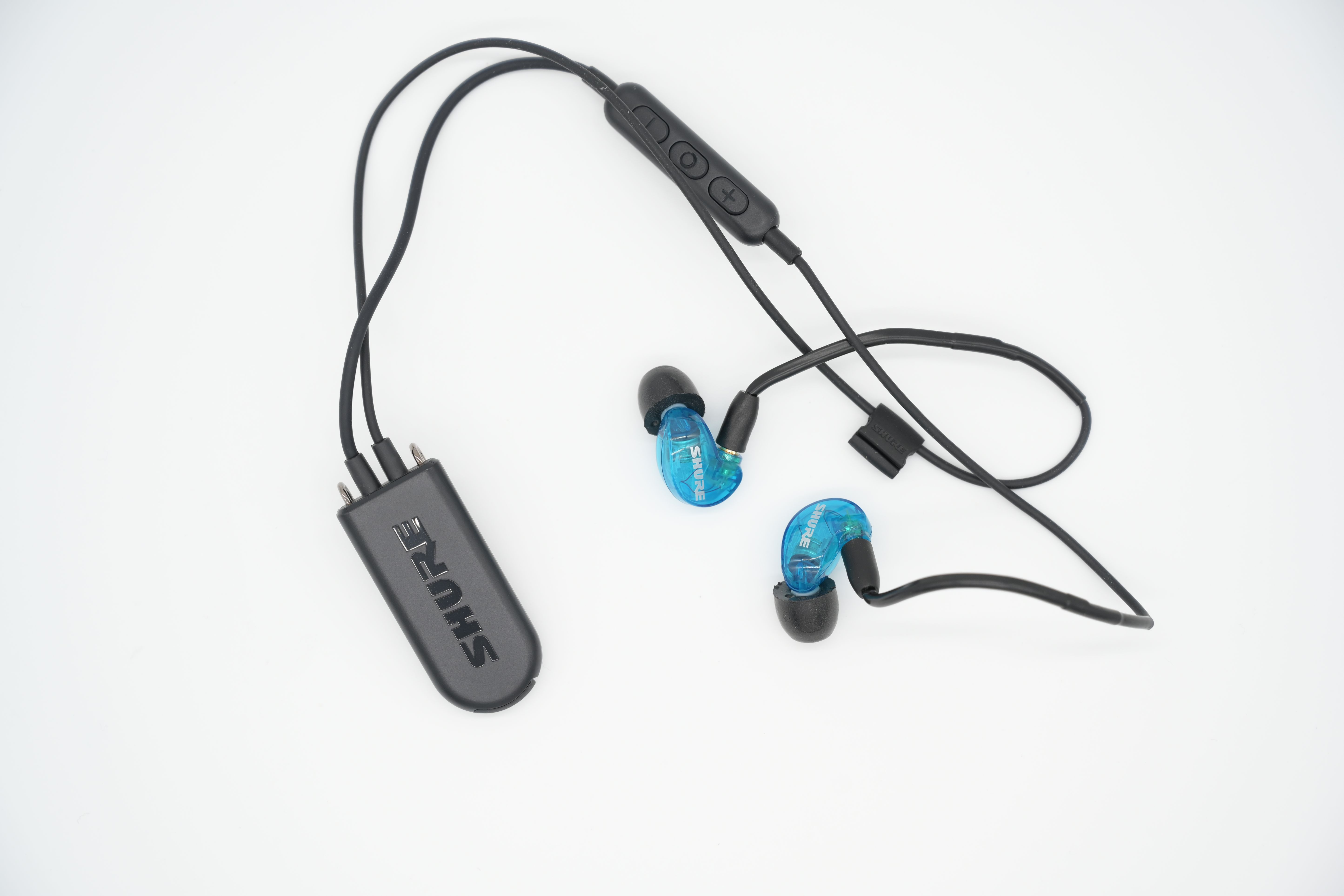 SHURE SE215 WIRELESS | オーディオサブスク ONZO