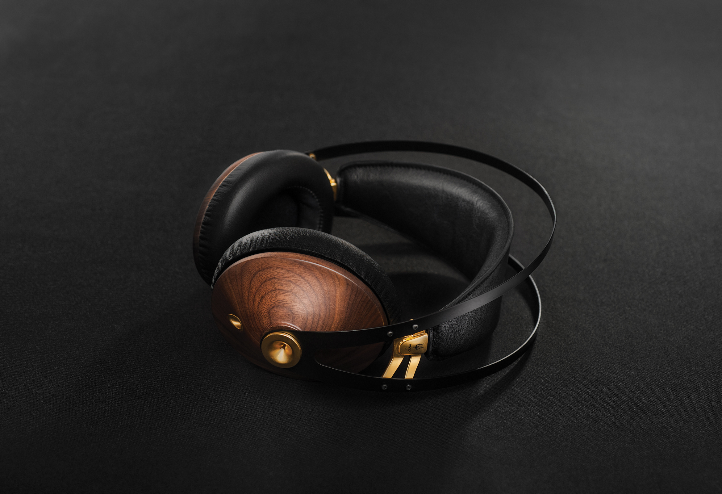 Meze Audio 99CLASSICS Walnut Gold | オーディオサブスク ONZO