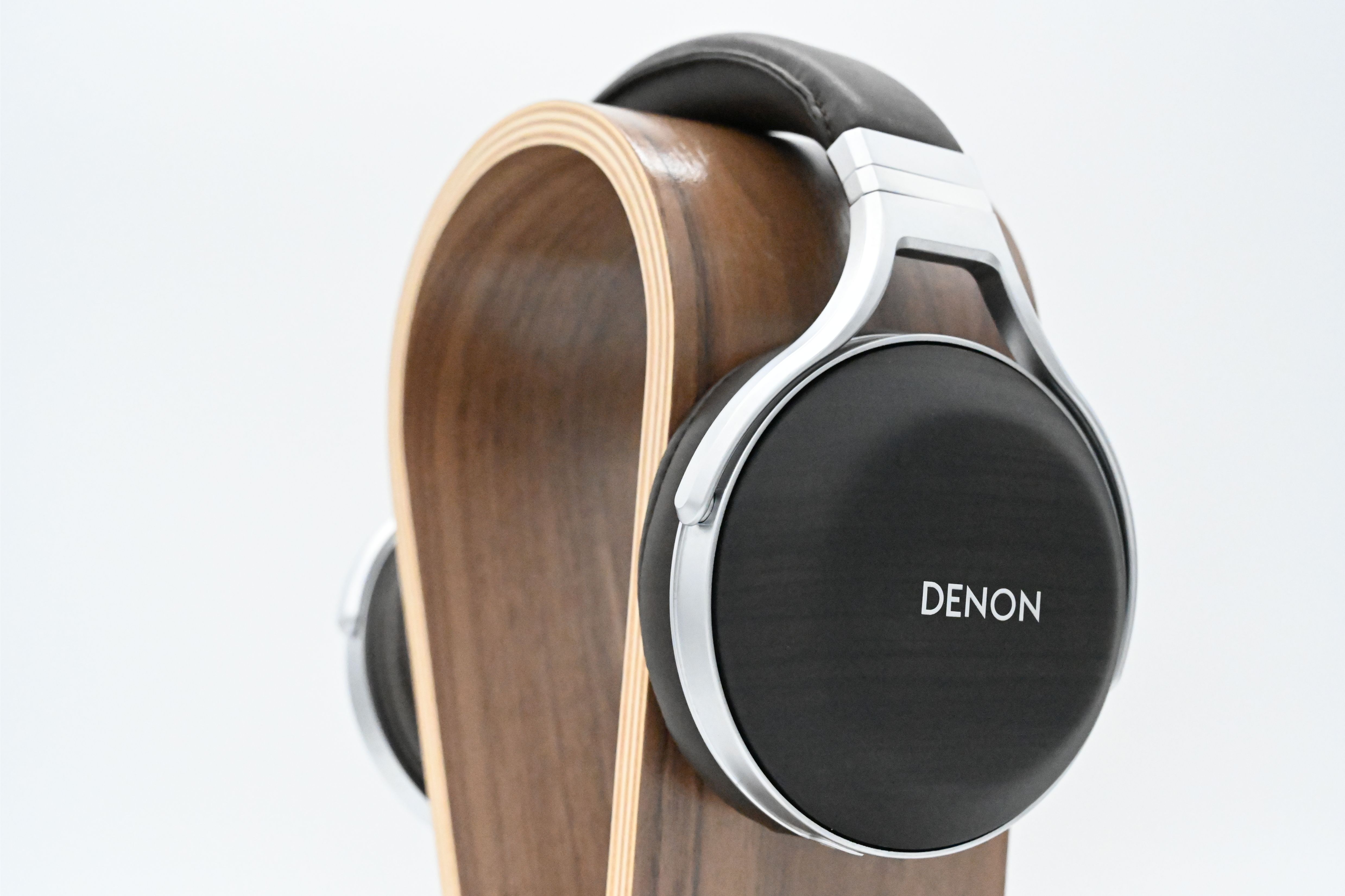 【超美品】【送料込み】DENON AH-D5200 ヘッドフォン