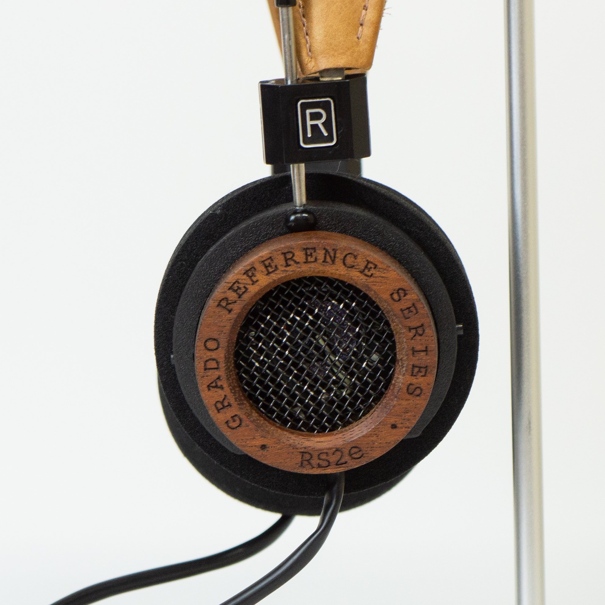 中古売却済み】GRADO RS2e(2002701242001) | オーディオサブスク ONZO