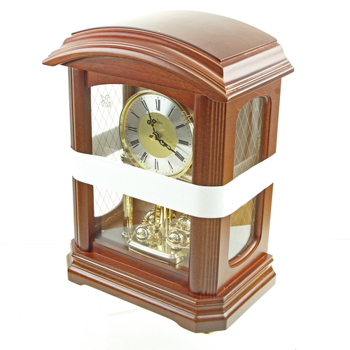 Bulova Nordale Mantel solid wood pendulum Quartz Analog Clock B1848
