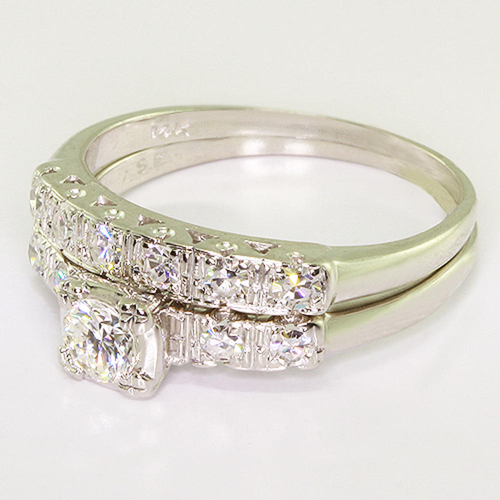 Elegant Ladies Antique 14K White Gold Diamond Engagement Wedding Band