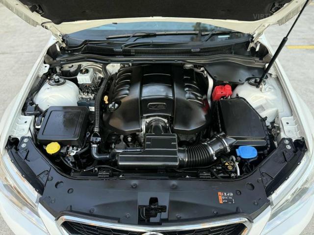 HOLDEN COMMODORE SS-V REDLINE VF SERIES 2