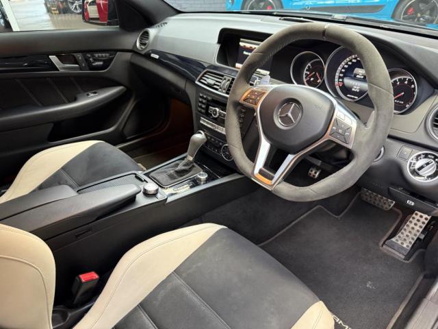 MERCEDES-BENZ C63 AMG W204 MY14
