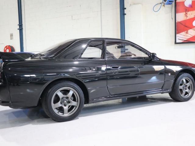 NISSAN SKYLINE GT-R BNR32