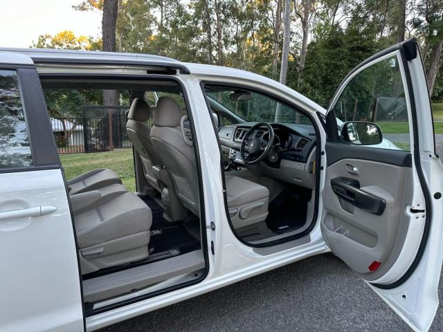 KIA CARNIVAL S YP