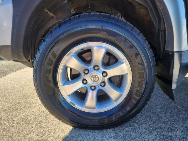 TOYOTA LANDCRUISER PRADO KDJ120R GXL WAGON 8ST 5DR MAN 6SP, 4X4 3.0DT [NOV]