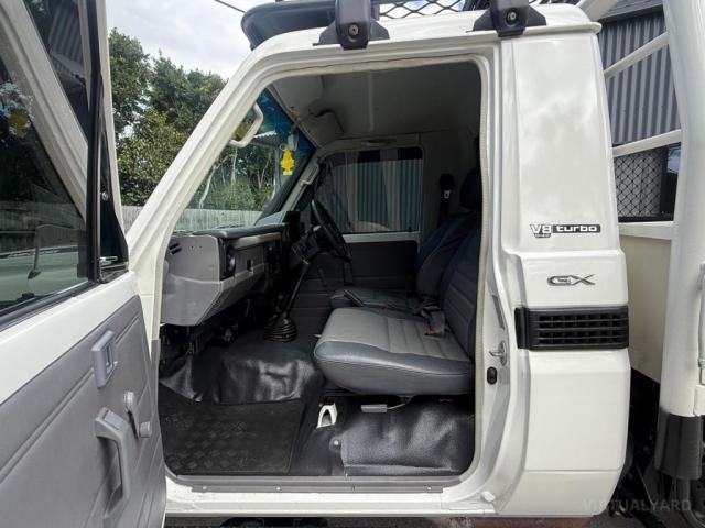 TOYOTA LANDCRUISER VDJ79R GX CAB CHASSIS SINGLE CAB 2DR MAN 5SP, 4X4 4.5DT