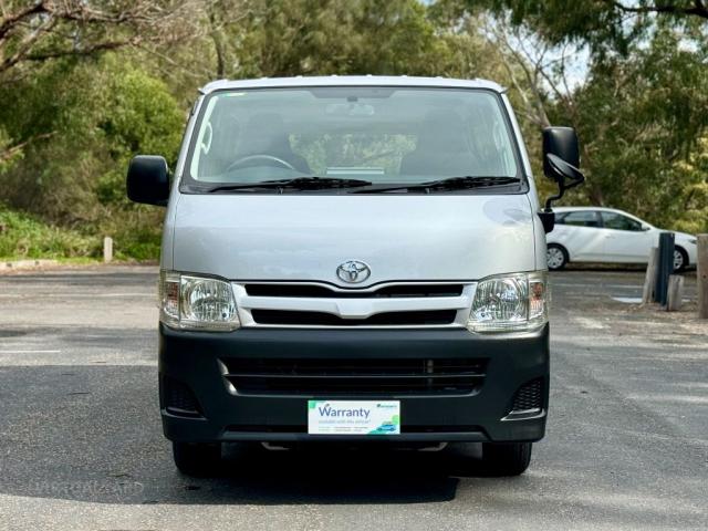 Toyota Hiace LWB KDH201R 4CYL 3.0DT 4SP AUTOMATIC 5D VAN