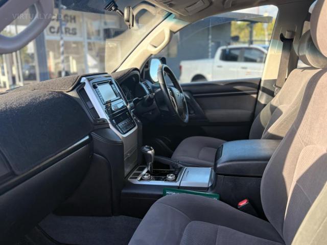 TOYOTA LANDCRUISER LC200 GXL (4X4) VDJ200R
