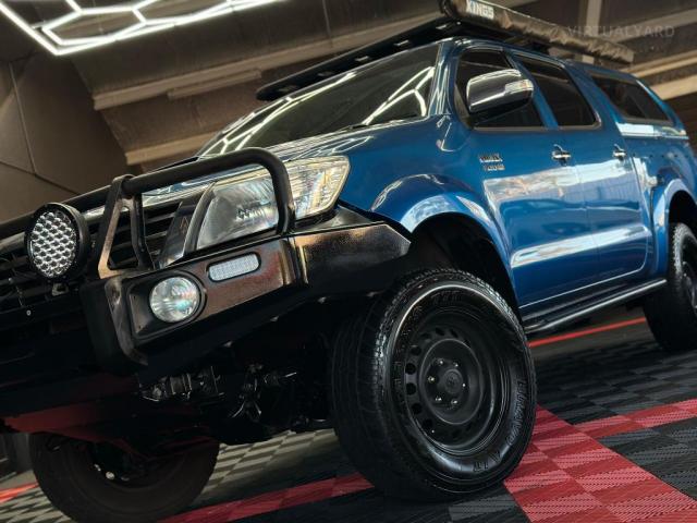 TOYOTA HILUX KUN26R MY12 SR5 UTILITY DOUBLE CAB 4DR AUTO 4SP, 4X4 835KG 3.0DT