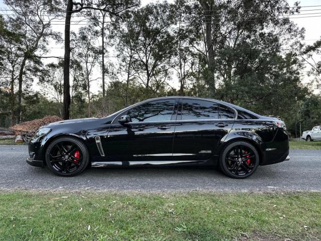 HOLDEN COMMODORE SS-V REDLINE VF II