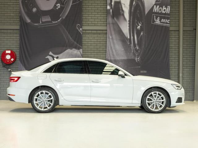 Audi A4 B9 sport Sedan 4dr S tronic 7sp 1.4T [MY17]