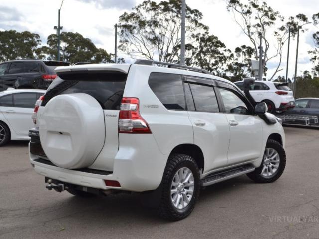 TOYOTA LANDCRUISER PRADO KDJ150R KAKADU WAGON 7ST 5DR SPTS AUTO 5SP, 4X4 3.0DT [MY14]